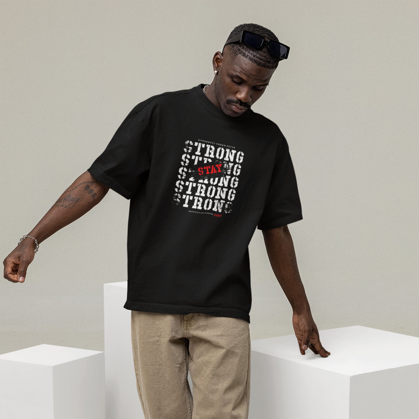 Stay strong typography Oversized T-Shirt